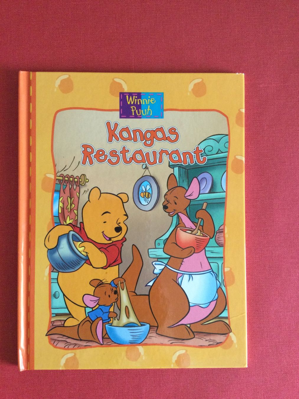 Libri: Winnie Puuh - Kangas Restaurant – Usato da Boppelsen venduto da KASIBO