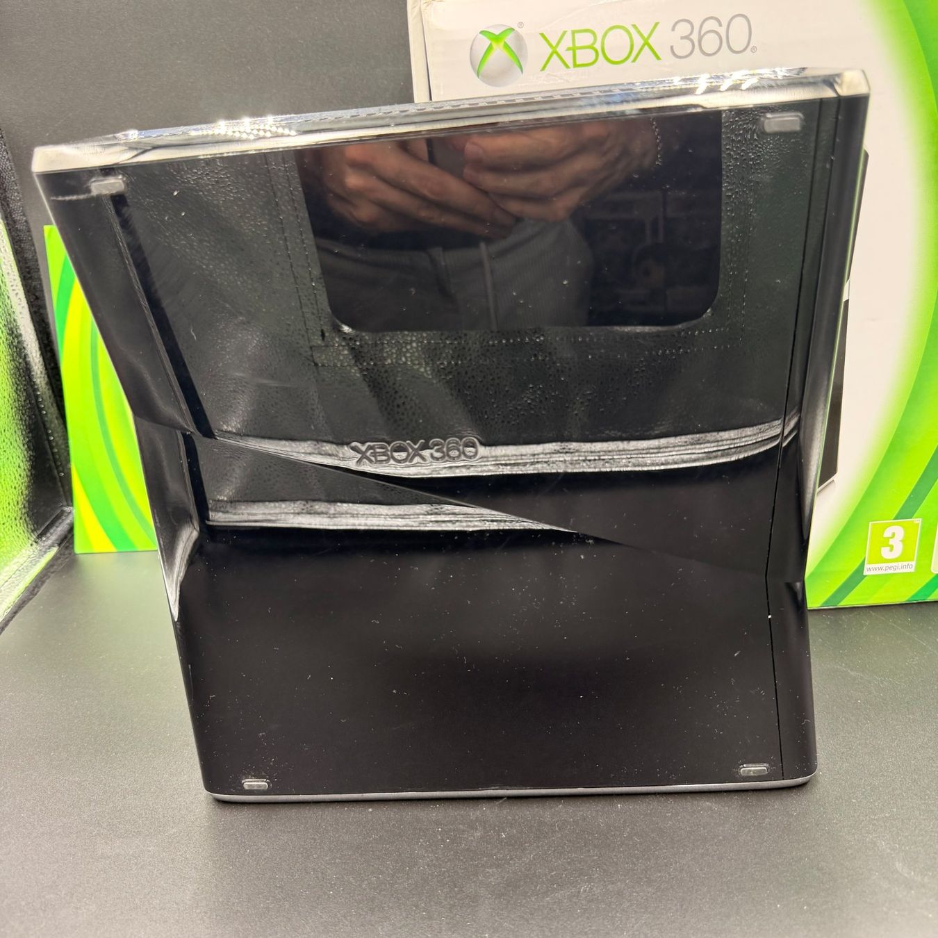 Microsoft Konsolen: Microsoft Xbox 360 Slim 250GB OVP – Gebraucht aus Düdingen von Nerdworld 5