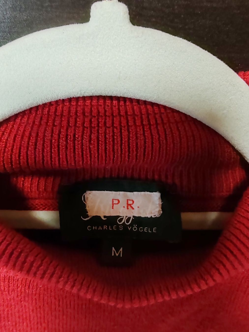 Maglioni & Felpe: Roter Strickpullover von Charles Vögele, Grösse M, – Usato da Untervaz venduto da DoniWii1985 2