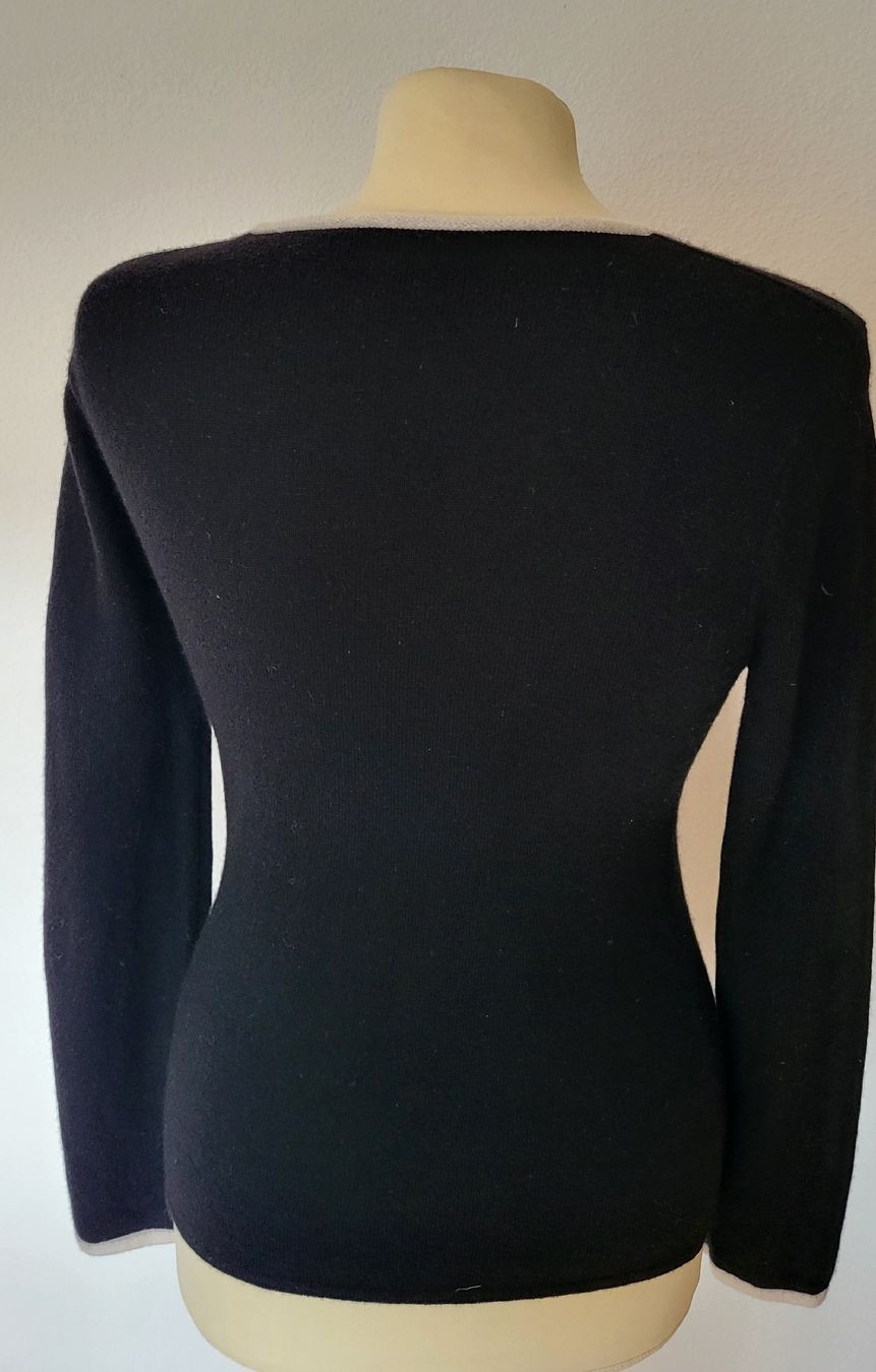 Pulls & Sweat-shirts: Pull noir cachmire – Neuf (Voir description) à Fribourg par VictoriaShop7 1