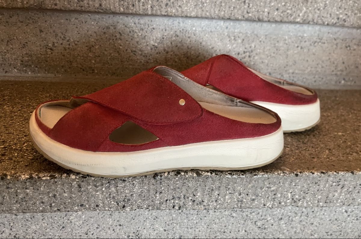 Scarpe da donna: Joya Alicante, rot, Gr. 39 – Usato da Payerne venduto da Cosch 1