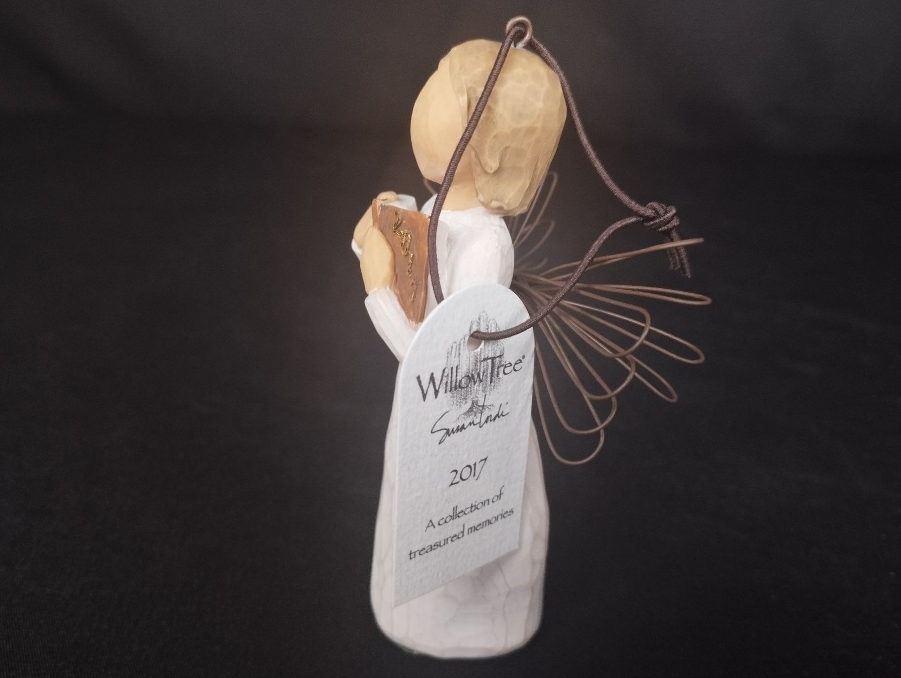 Willow Tree Figurines: DEMDACO Willow Tree Figur "Ornament 2017" – D'occasion à Schübelbach par Restwert_Schubelbach 1