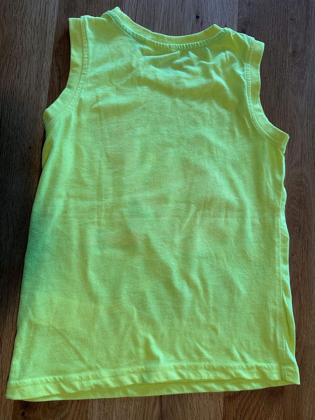 Hemden, T-Shirts & Polos: schönes Tanktop Grösse 122/128 – Gebraucht aus Illnau von Xanny777 1