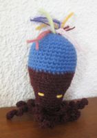 Amigurumi Oktopus mit Quietschton, Handarbeit