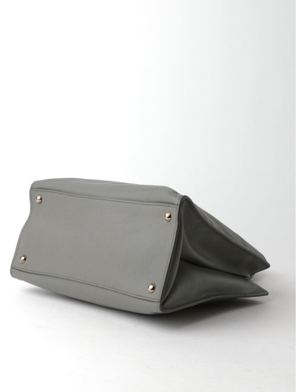 Prada Borse da donna: PRADA TRIPLE POCKETS TOTE BAG – Usato da Pregassona venduto da Reluxuryspace 5