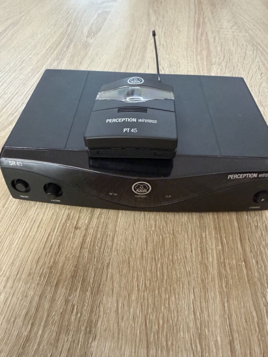 Akg Microfoni: AKG Perception Wireless Set PT45/SR45 - Top Zustand! – Usato da Bern venduto da SrbaS