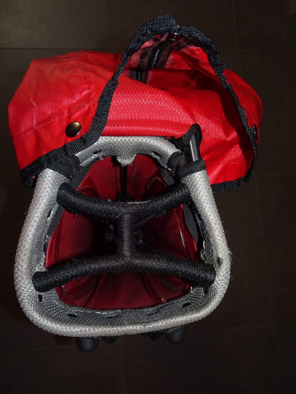 Taschen: Golfbag Big Max Aqua Ocean rot gebraucht – Gebraucht aus Bassersdorf von Brilliance 4