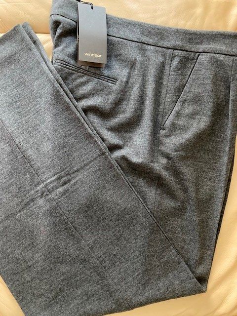 Windsor Pantaloni: Windsor Damen Hose Wolle 100% Gr.40 NEU – Nuovo e nell'imballaggio originale da St. Gallen venduto da xaver66 1