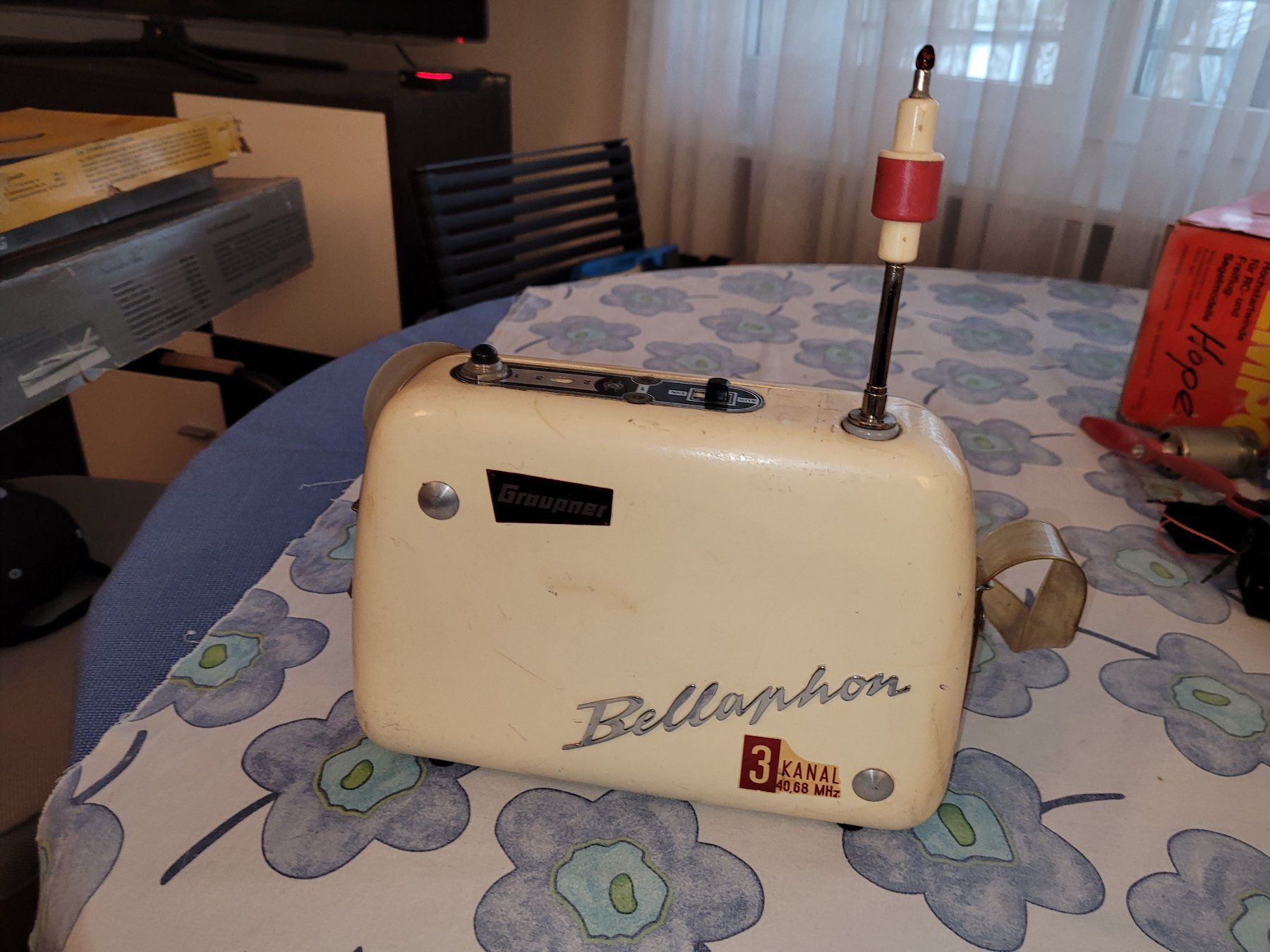 RC Modellbau: Graupner Bellaphon Vintage RC-Anlage – Defekt aus Winterthur von testi67