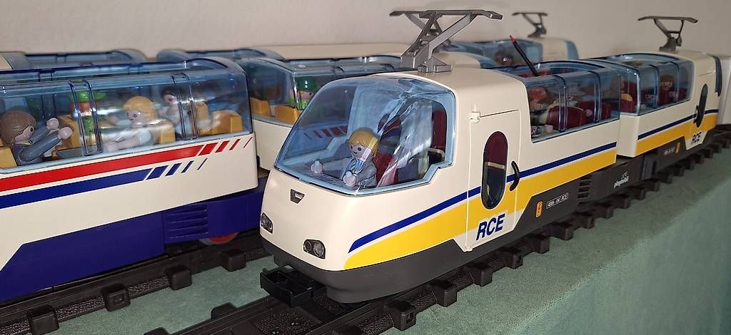 Playmobil Giocattoli: Playmobil RC-Train 4011 RCE Inter-Regio – Usato da Reinach BL venduto da Playmobilist 1