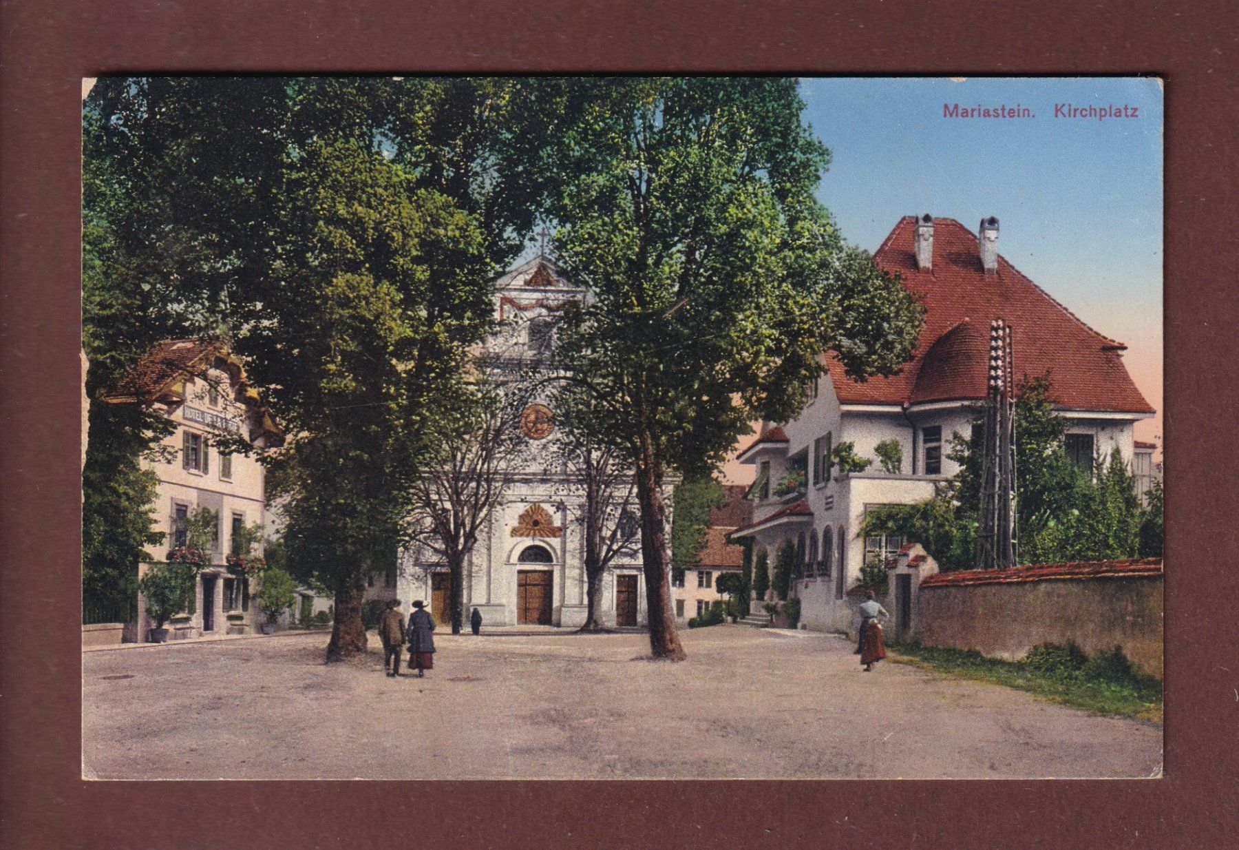 Cartoline postali: MARIASTEIN - Kirchplatz - 1918 Feldpost – Usato da Pully venduto da nicecards