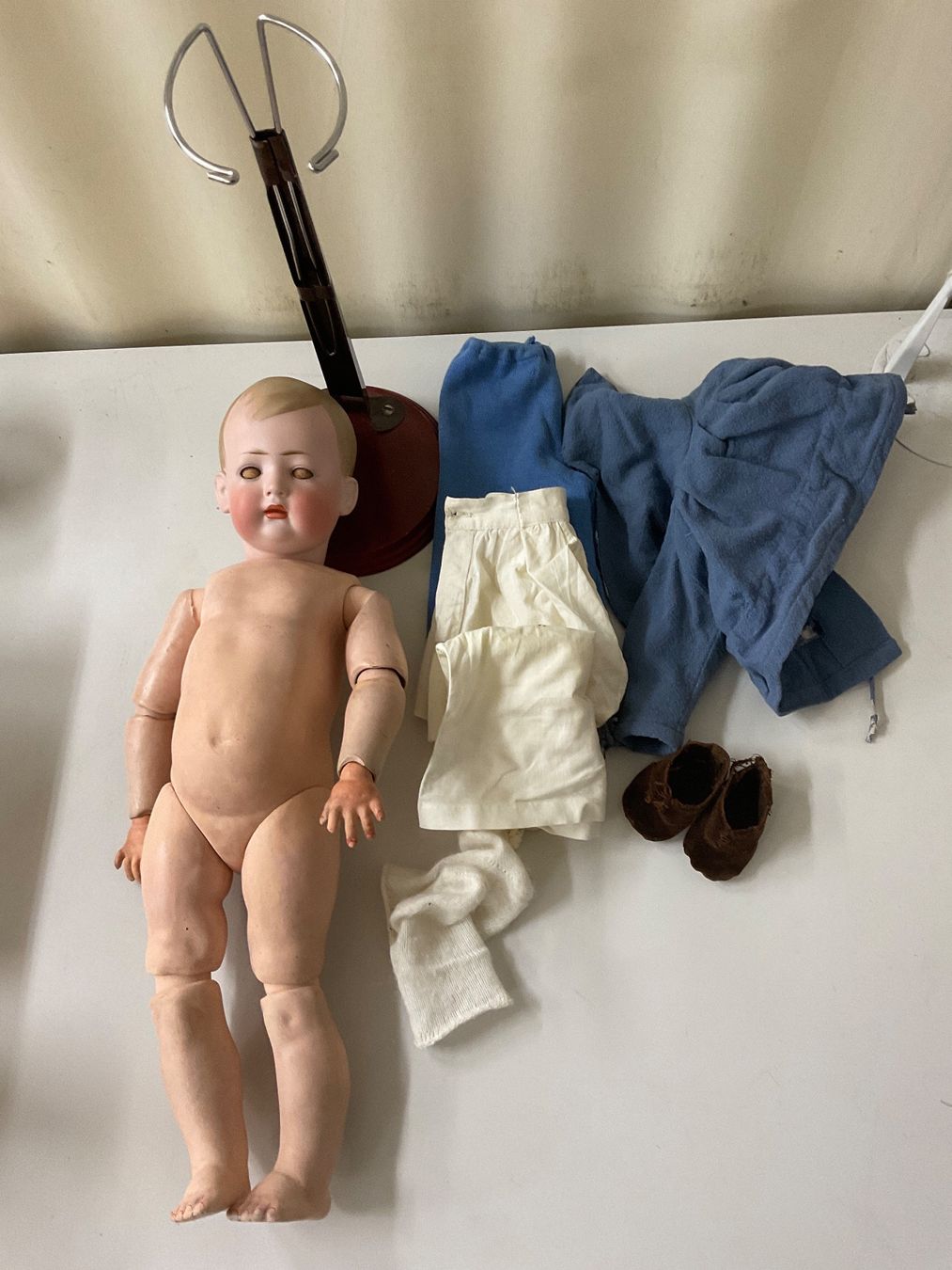 Bambole: Antike Puppe, hübscher kleiner Knabe – Usato da Bern venduto da vielerart 4