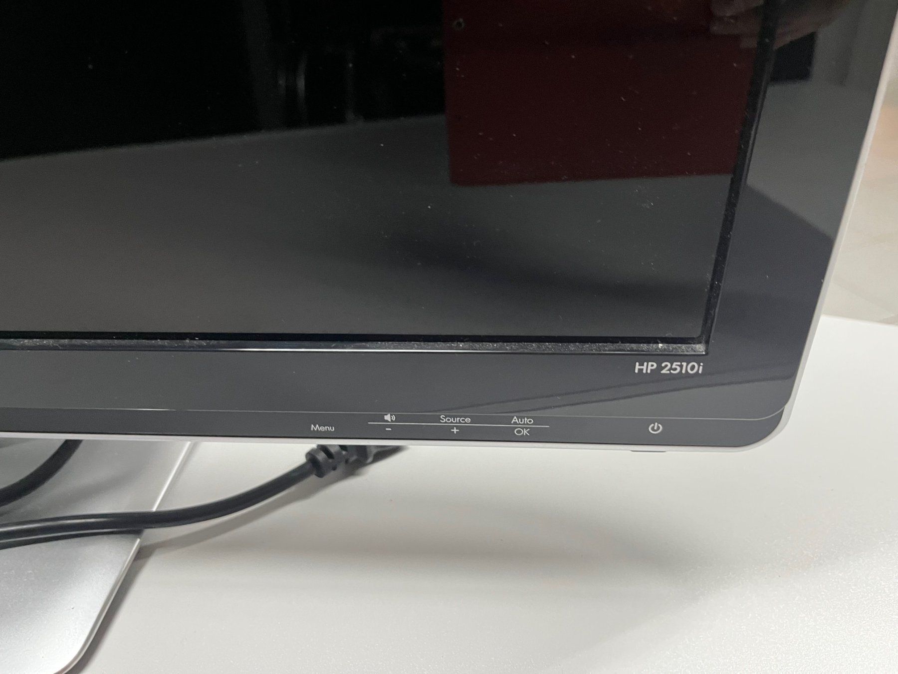 Hewlett Packard Monitor: Monitor HP 2510i – Usato da Laufen venduto da Schmidlin 1