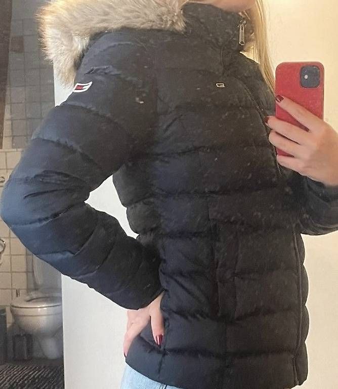 Giacche: Tommy Hilfiger Winterjacke S – Usato da Niederwangen BE venduto da mcp_l62p 1