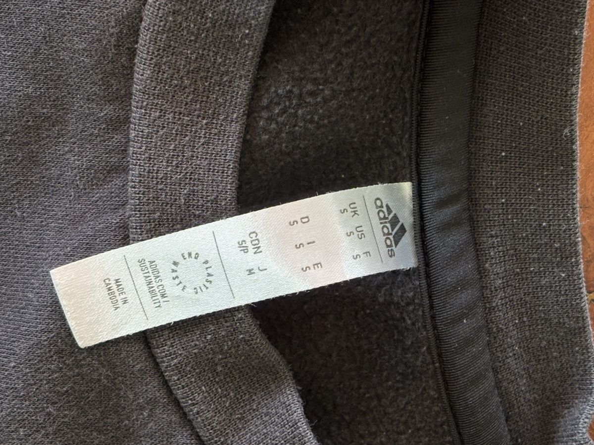 Adidas Maglioni & Felpe: Pullover Adidas Schwarz Grösse S  – Usato da Reinach BL venduto da ant_y5tt 4