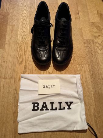 Brand New Bally Sneakers (Size 39.5)