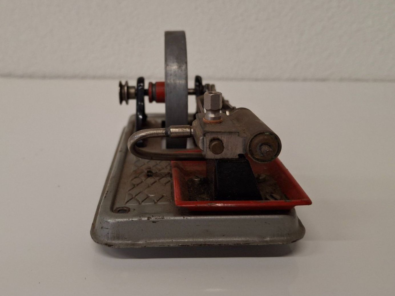 Modellbausätze & Standmodelle: Ersatzteil für Dampfmaschine – Gebraucht aus Reichenburg von AK_78 1