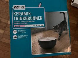 AniOne Keramik-Trinkbrunnen Gloria inkl. Zubeh. neu