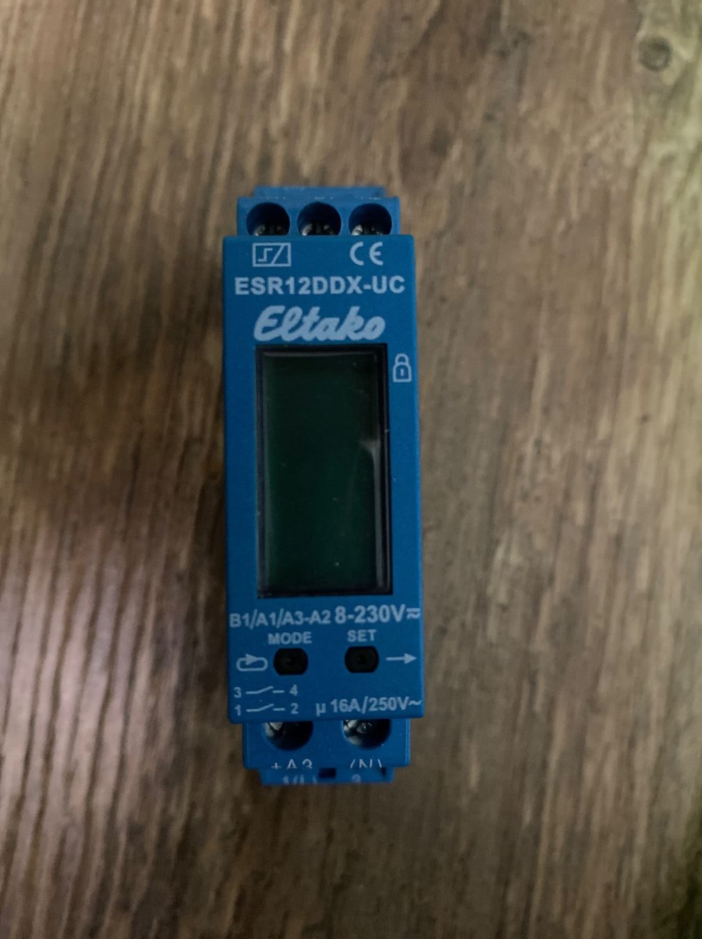 Eltako Componenti elettronici: ESR12DDX-UC – Usato da Brugg AG venduto da nr1