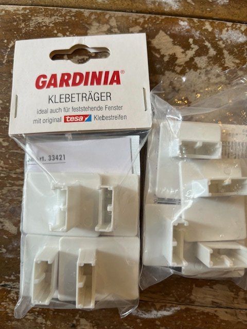 Tesa Ferramenta: clip de fixation à coller pour store gardinia – Nuovo e nell'imballaggio originale da Genève venduto da marygeneva 1