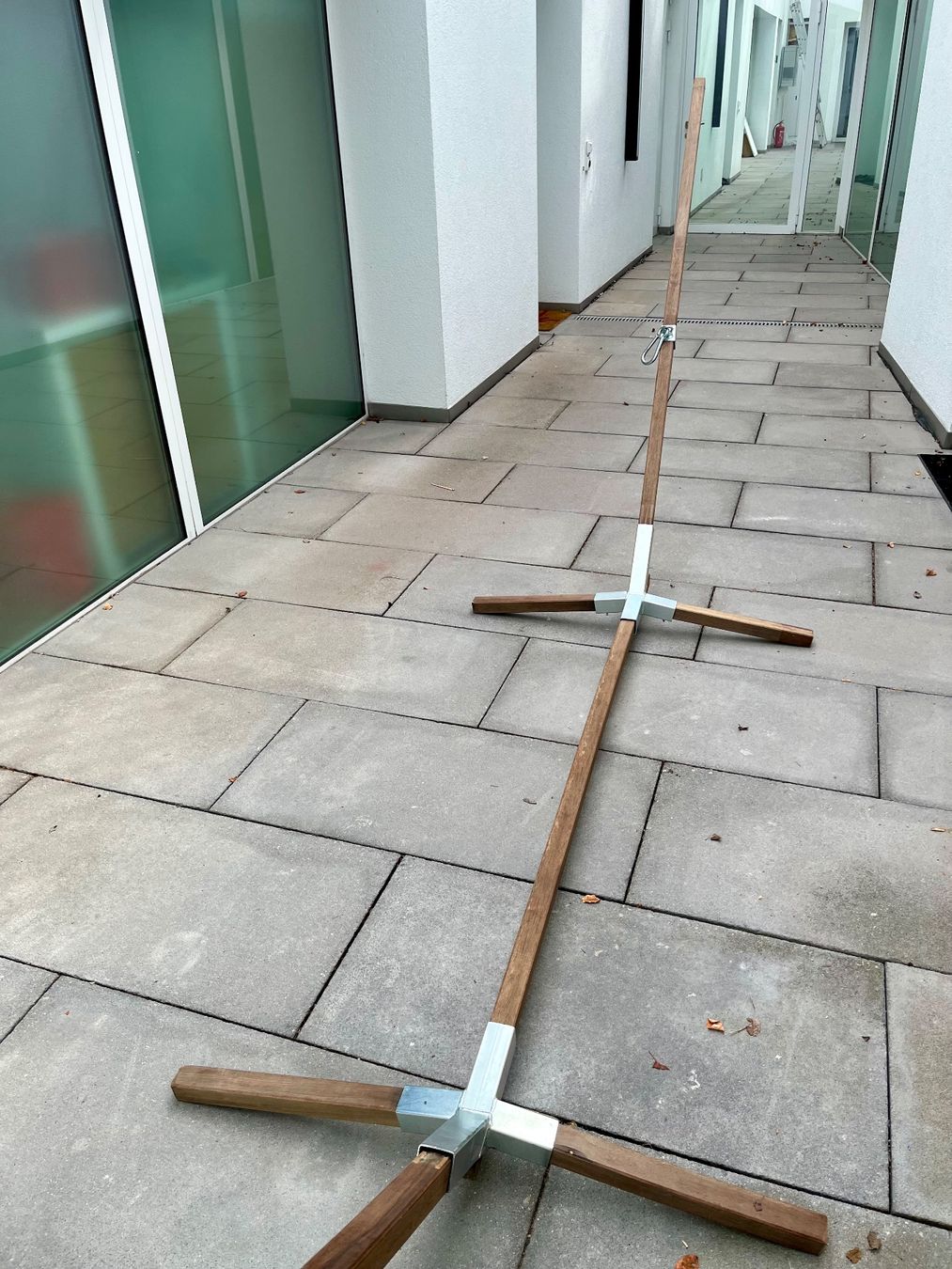 Amache: Hängematte mit Holzständer gestreift – Usato da Rotkreuz venduto da urs_8zbx 4