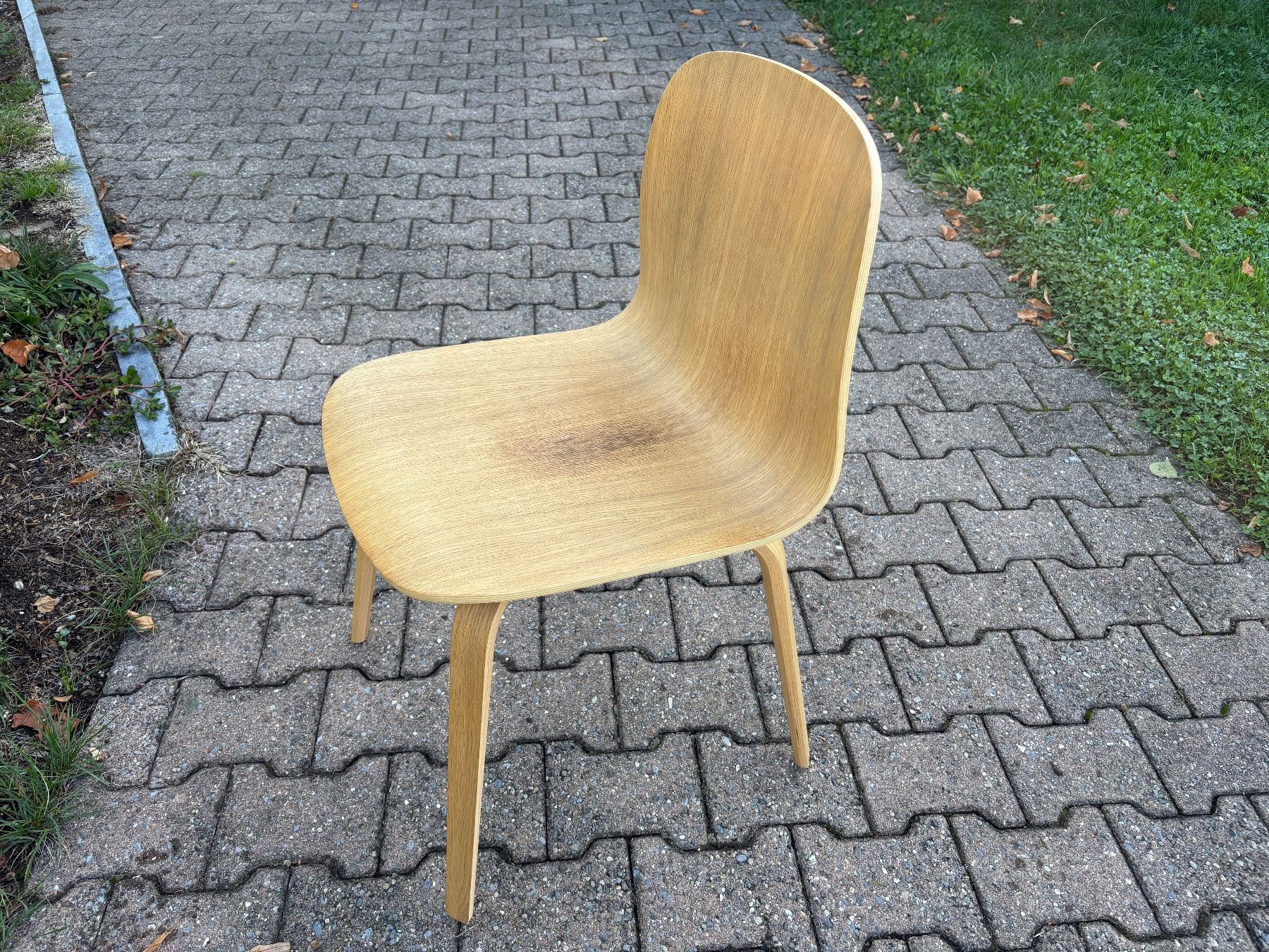 Muuto Sedie: Muuto Visu Stuhl – Usato da Feldbach venduto da Olive1 4