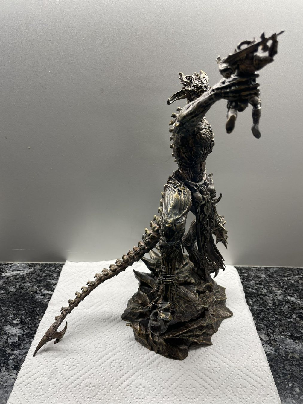 Statuette: Elder Scrolls Online Molag Bal Statue | Collector's Edition – Nuovo (secondo la descrizione) da Bern venduto da Toytopia 1