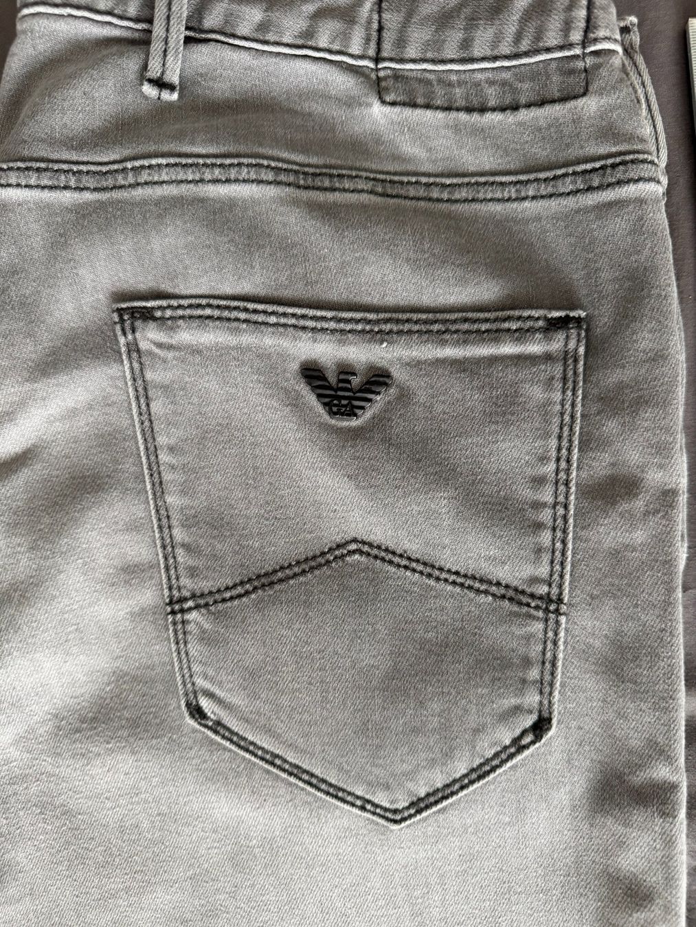 Armani Jeans: Armani Jeans – Usato da Allenwinden venduto da ErRaf 1