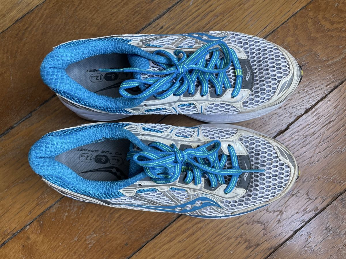 Saucony Scarpe da donna: Joggingschuhe saucony – Usato da Zürich venduto da ritzo1 5