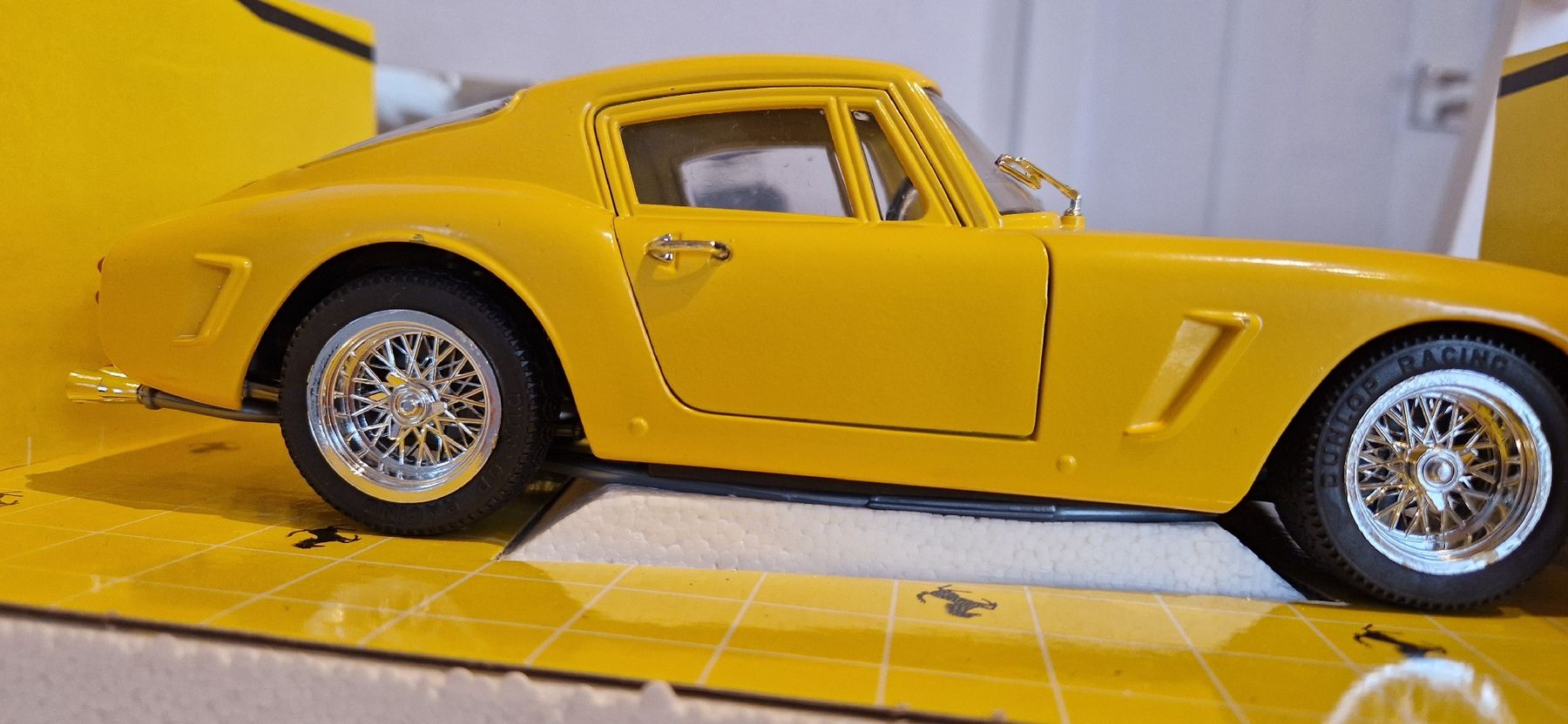 Ferrari Modellini d'auto: Ferrari GT250 – Nuovo (secondo la descrizione) da Burgdorf venduto da maj_swz8 9