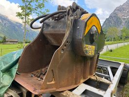 Brecherlöffel zu Menzi Muck