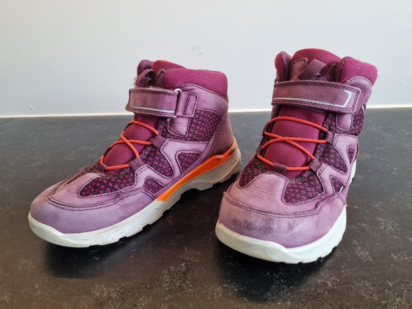 Ecco Schuhe für Mädchen: ECCO Gr. 38 Winterstiefel Mädchen Winterschuhe gore-tex – Gebraucht aus Oberuzwil von Tvistur80 2
