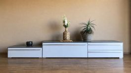 Modernes, dreiteiliges Lowboard/Sideboard 276cm