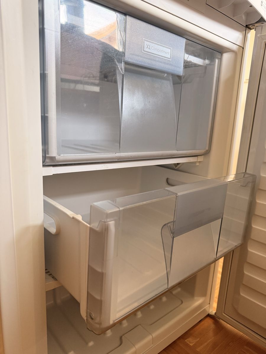Congelatori: Bauknecht Gefrierschrank weiss – Usato da Oberrieden venduto da Morchelsuppe12 3
