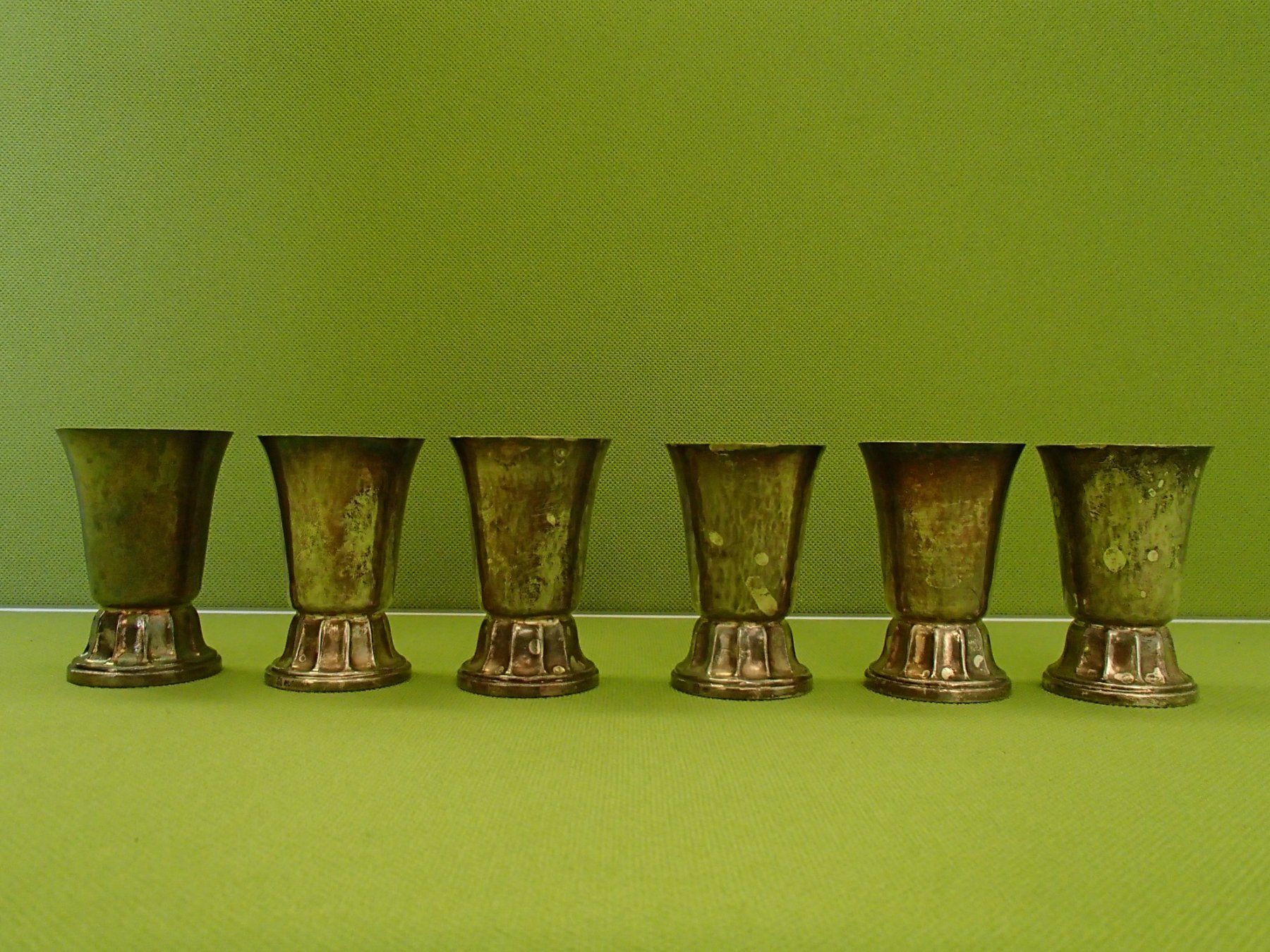 Bicchieri: 6 versilberte Alpacca Art Deco Schnaps oder Schott Gläser – Usato da Schöfflisdorf venduto da pullux