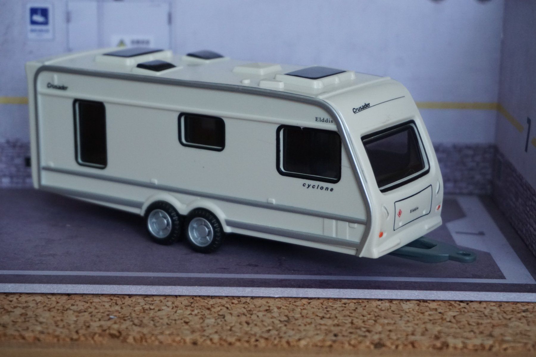 Camper Modellautos: No Name Wohnwagen Crusader Elddis 1:50 COOL !!!!!!!!!!!!!!!! – Gebraucht aus Reiden von Doppeldecker69