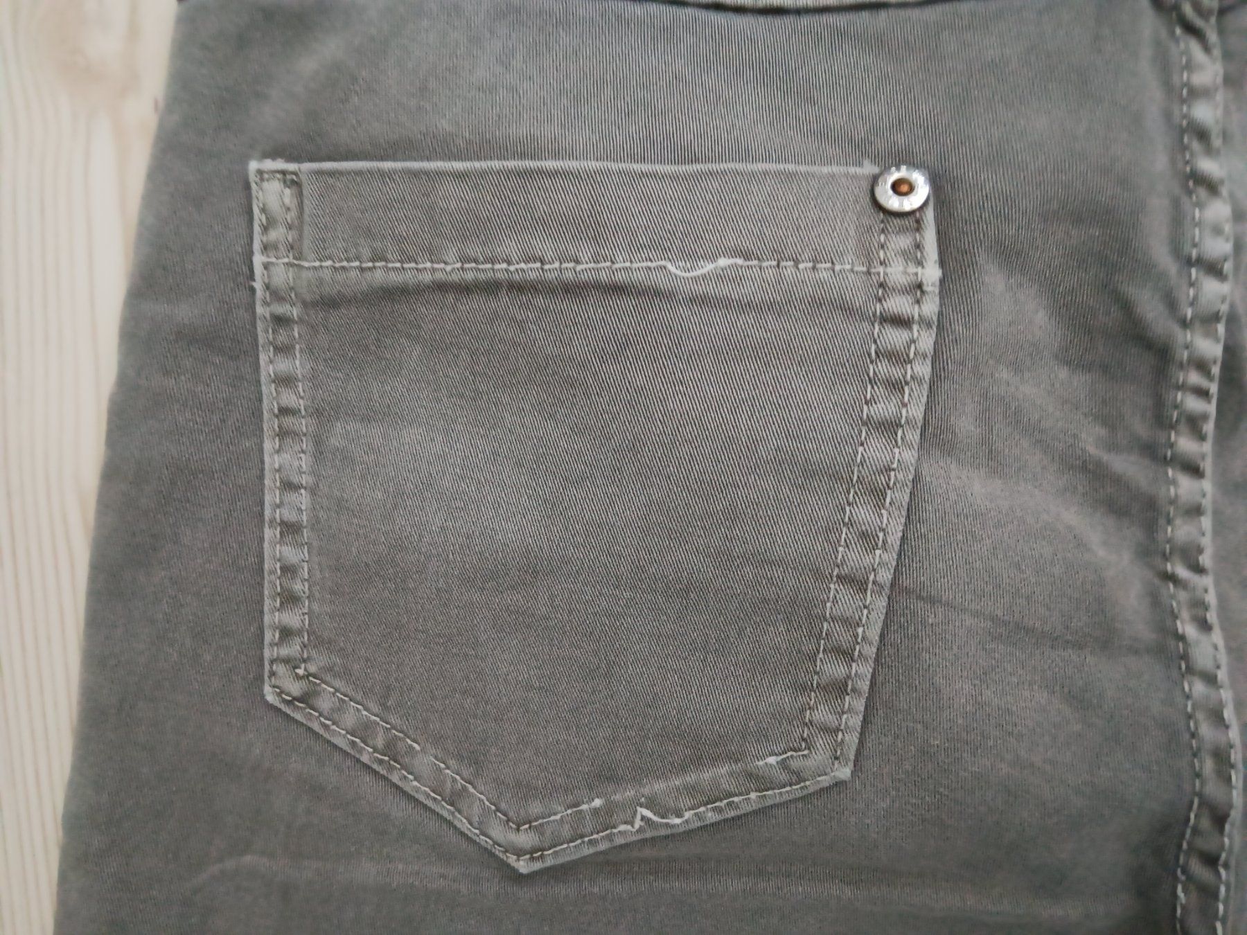 Please Jeans Jeans: PLEASE Jeans P90 taille / Grosse S – Usato da Cossonay-ville venduto da Super-Price-Quality 7