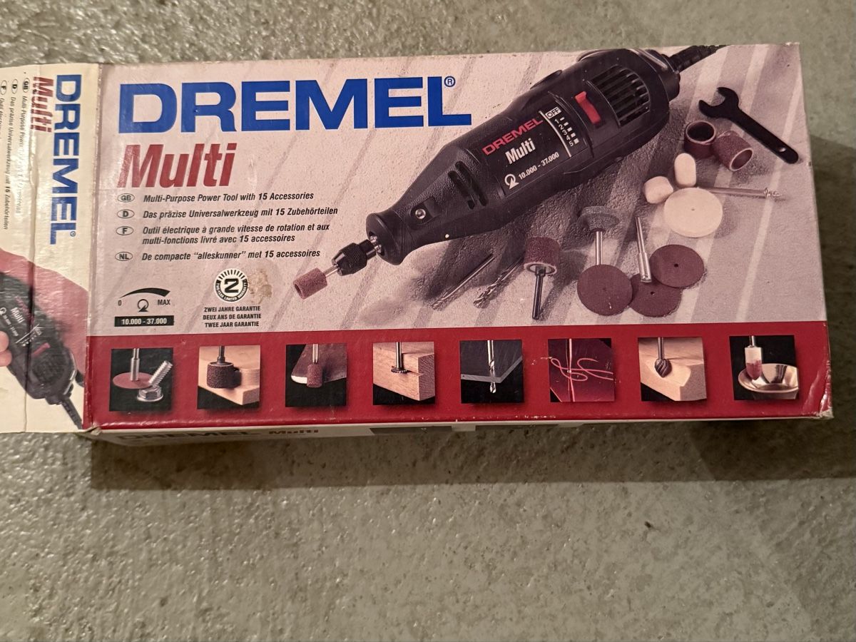 Dremel Schleifen & Polieren: Dremel 125W 220V Multischleifer  – Gebraucht aus St. Gallen von besi97 2