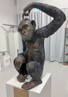 Bronze Skulptur „Der Schimpanse“