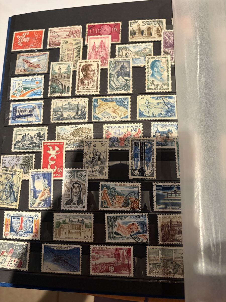 Tous les timbres: Timbres divers de divers pays  – D'occasion à Echallens par JAR69 2