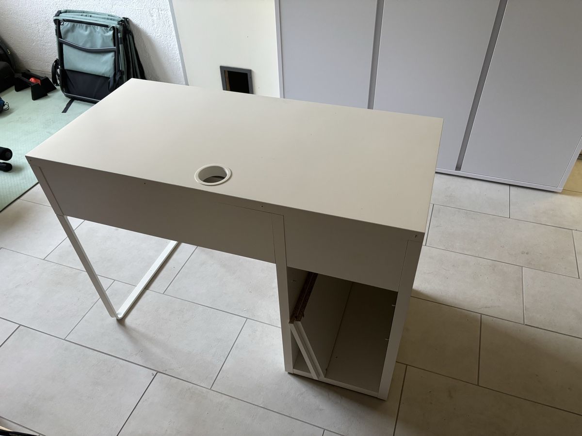 Schreibtische: Pult von Ikea – Gebraucht aus Wolfhausen von Scheich0 2