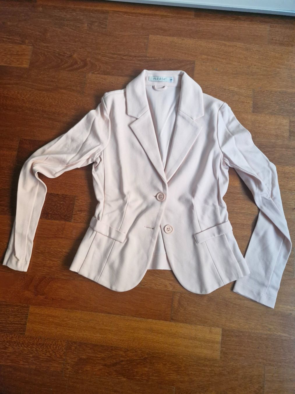 Please Jeans Lotti di vestiti: diverse Please Blazer – Usato da Neuheim venduto da roue 2