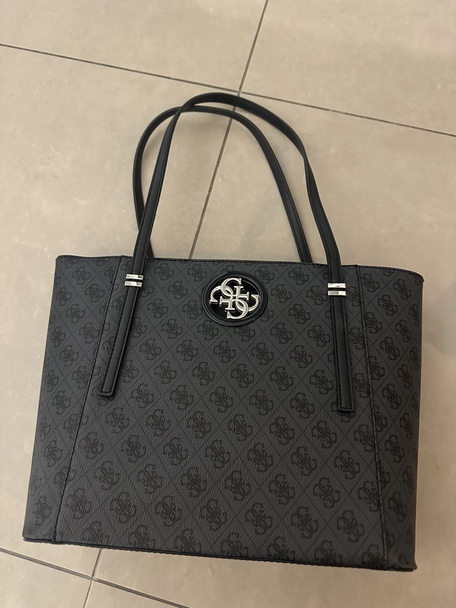 Guess Borse da donna: Guess Handtasche – Usato da Dübendorf venduto da lum_5nv2