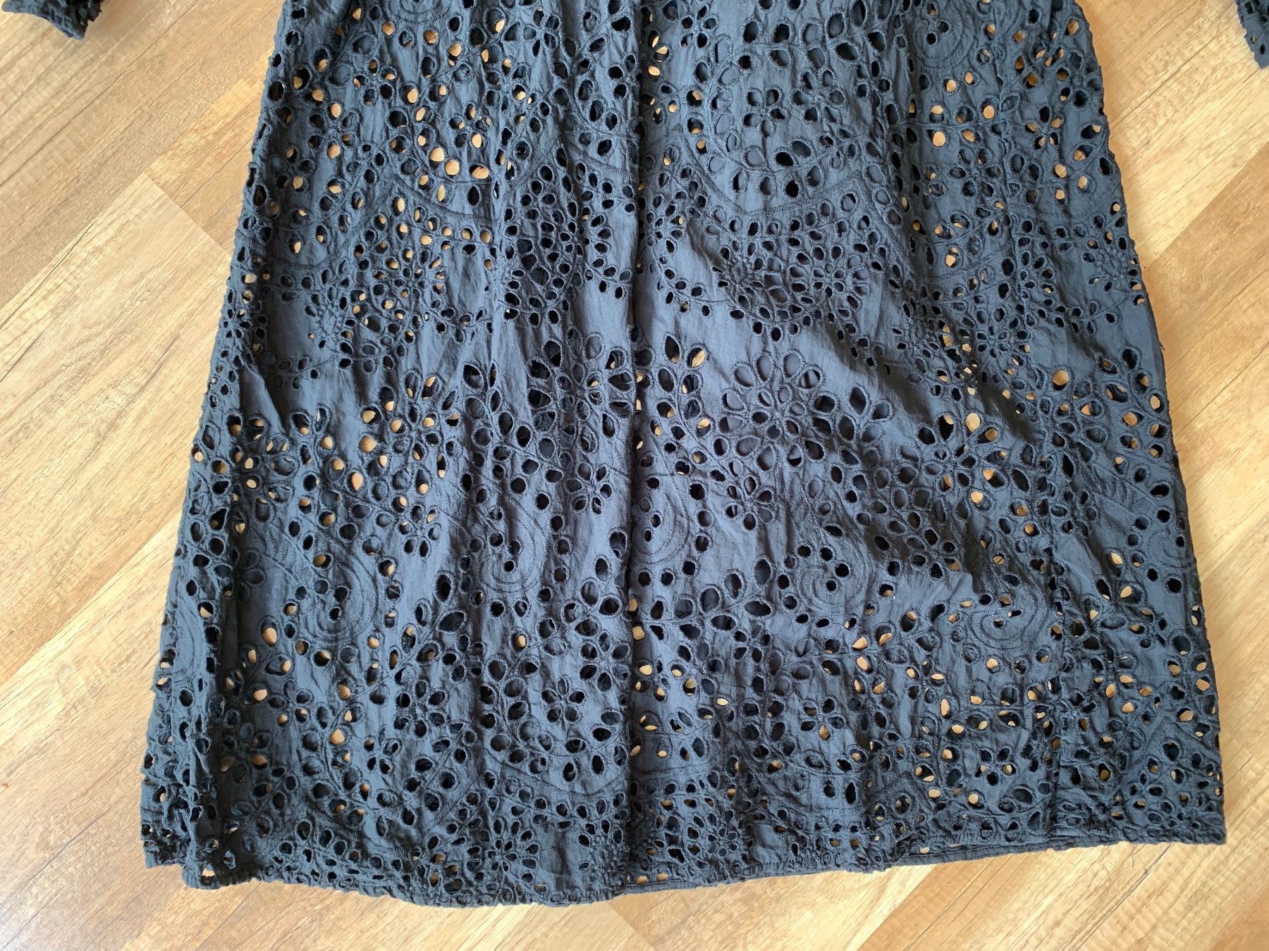 H&M Kleider: H&M schwarzes Maxikleid Lochmuster Gr. L – Neu (gemäss Beschreibung) aus Meiringen von snahhanssnah 2
