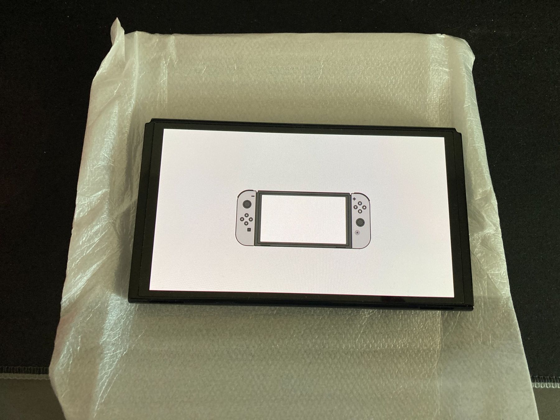 Nintendo Console: Nintendo Switch OLED mit 2 Spielen 9 Mt. alt – Usato da Wohlen AG venduto da zooliga 1
