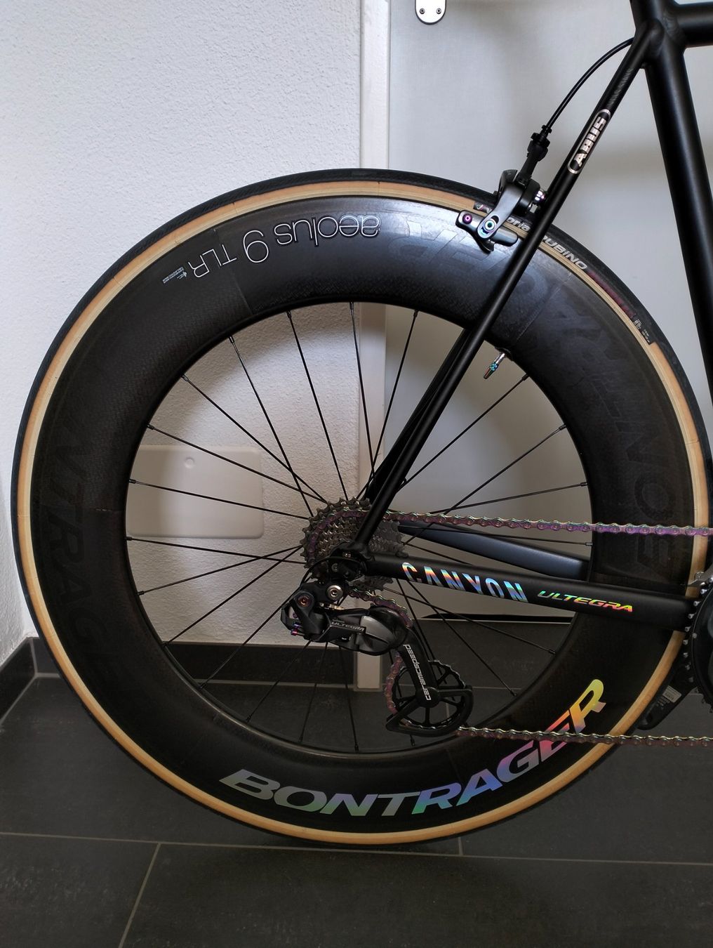 Trek Pezzi di ricambio: Bontrager aeolus 7 / 9 TLR Laufradsatz – Usato da Uster venduto da KarlZH 1