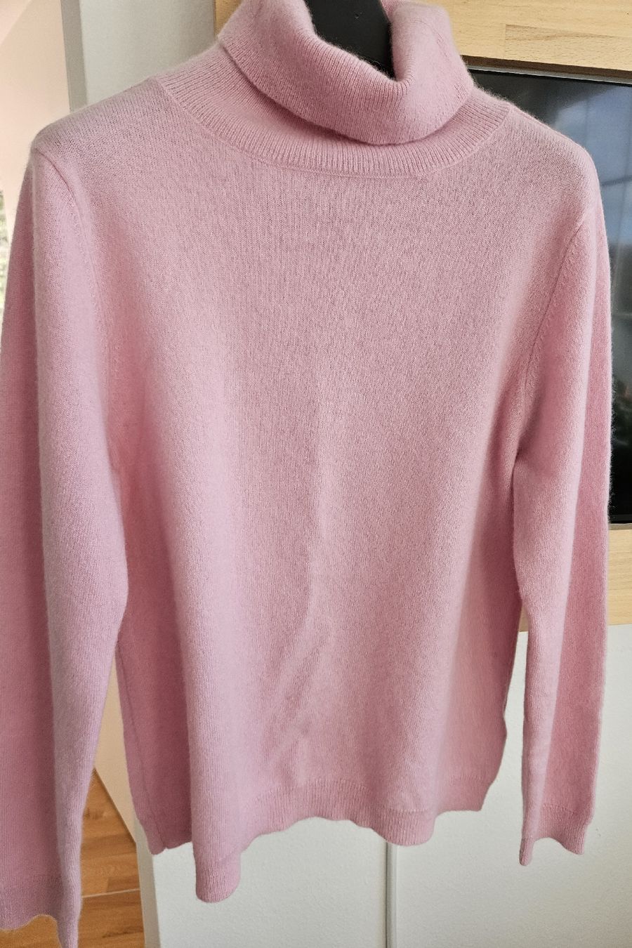 Pullover & Sweatshirts: Schöner Kaschmirpullover, Größe XL. Neu mit Etiketten. – Neu und originalverpackt aus Zollikon von Oksana206 2