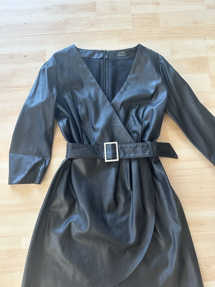 Bershka Robes: ELEGANTES KLEID gr S – Neuf (Voir description) à Schaffhausen par rot_yyy7 3