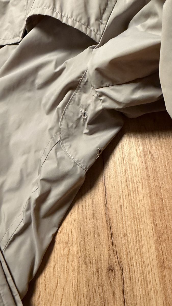 Burberry Giacche: Burberry Prosum Regenjacken Mantel – Usato da Regensdorf venduto da KlangderWolken 4