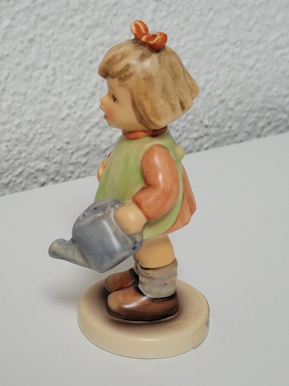 Hummel Statuette: Hummel Goebel Figur 729 Nature's Gift – Usato da Zofingen venduto da Loop_ReSale 1